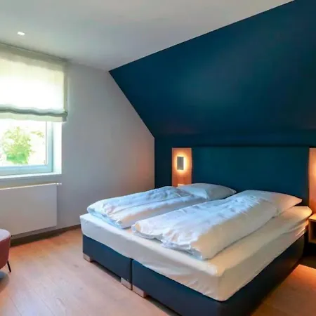 Lakeside Retreat In - Private Jacuzzi & Garden Oasis * Konstanz