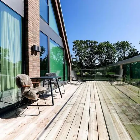 Lakeside Retreat In - Private Jacuzzi & Garden Oasis Apartment Konstanz